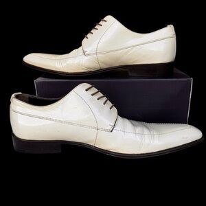 🔥Dolce & Gabbana🔥Leather‎ Lace ups Made in Italy Cream patent leather sz 6